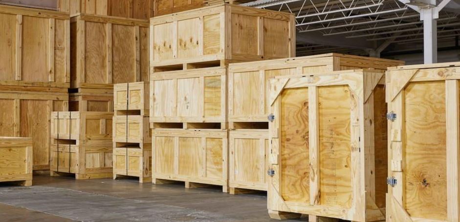 باکس پالت چوبی مناسب حمل بارهای سنگین چه ویژگیهایی دارد؟